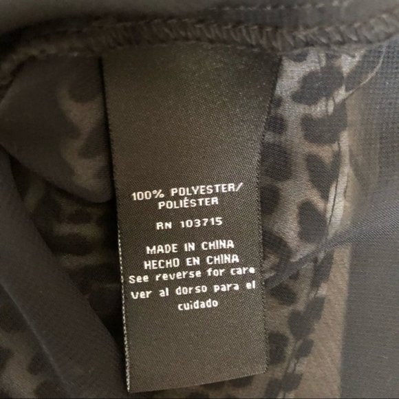 Womens Zac & Rachel V neck Asymmetrical Leopard print sleeveless top size S - Picture 7 of 10